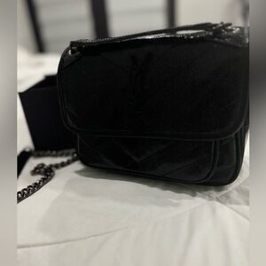 Genuine leather handbag